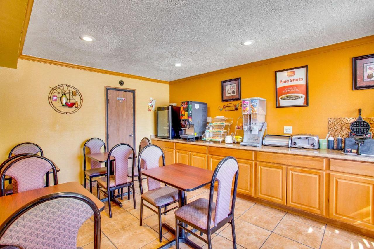 Hotel Econo Inn&suites Albuquerque