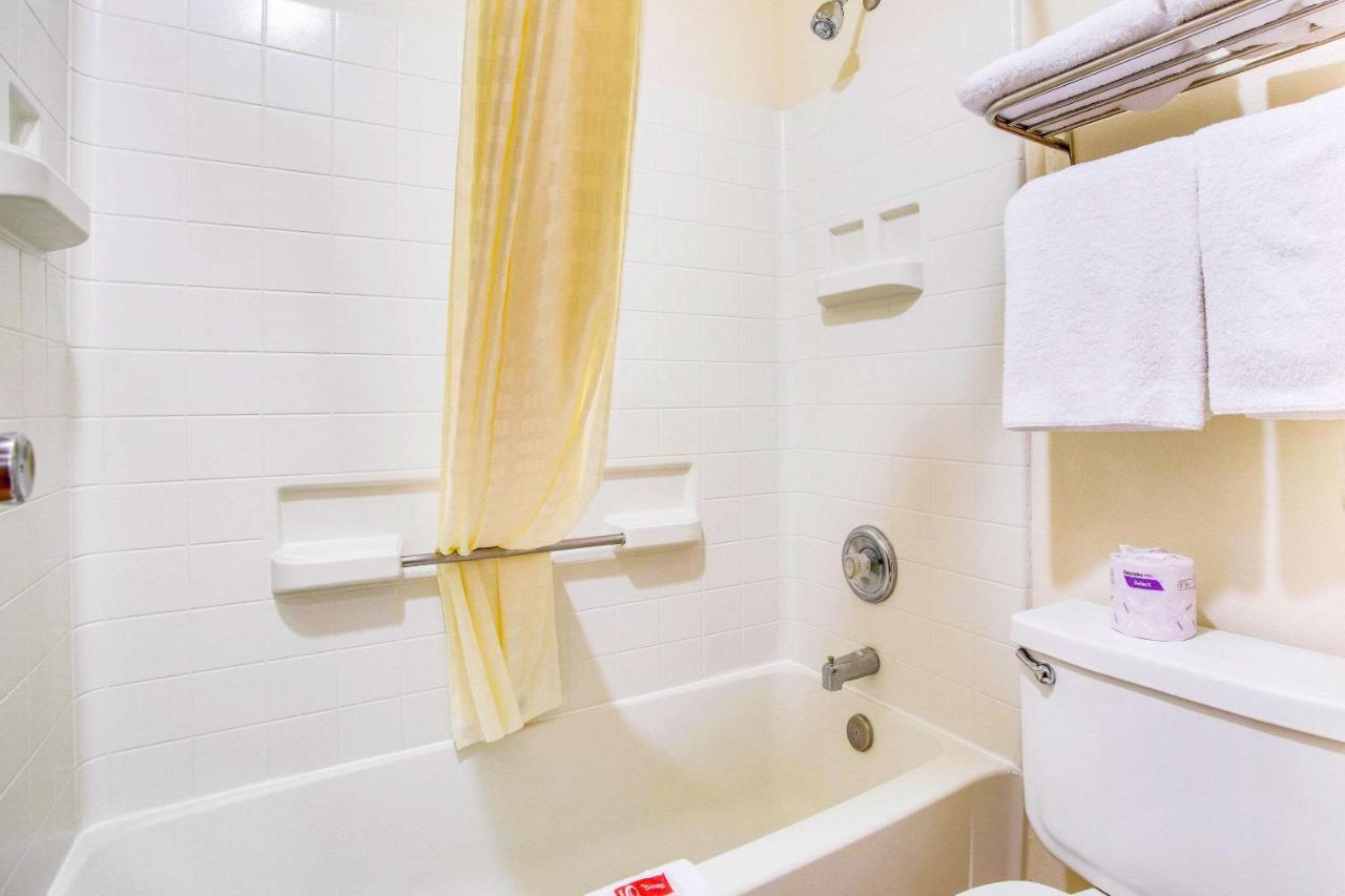 Econo Inn&suites Albuquerque