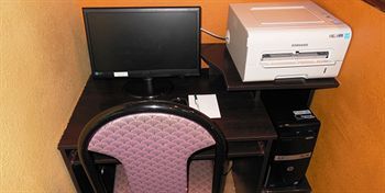 Econo Inn&suites