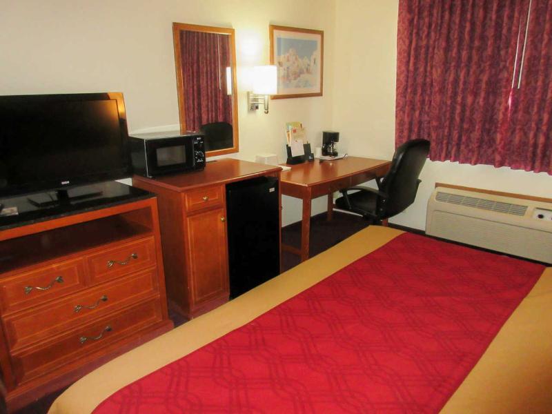 Econo Inn&suites 2* Albuquerque