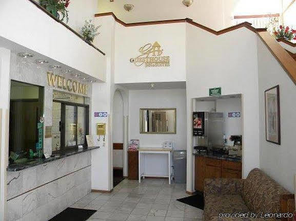 Econo Inn&suites 2*