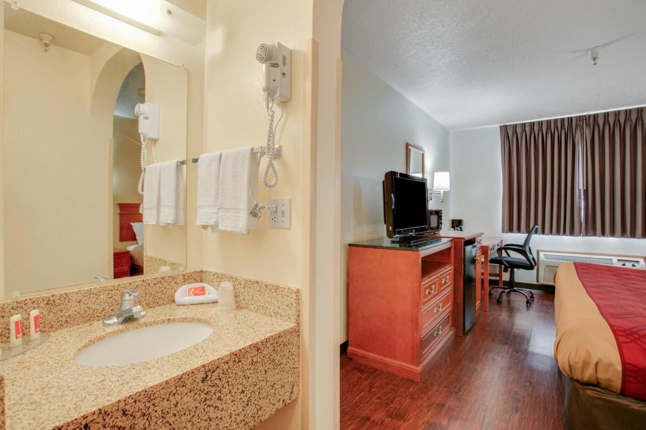 Econo Inn&suites Hotel Albuquerque